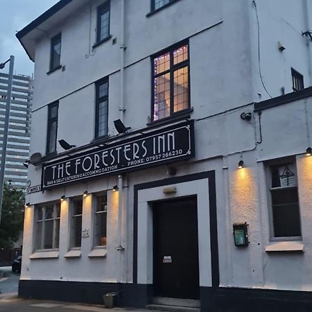 Foresters Inn Apartments - City Centre By Victoria Centre Shopping Centre - Your Own 7 Bedroom Private Apartment With 3 Bathrooms - Full Kitchen And Snooker Room - Outdoor Parking For Cars Or Vans At Five Pounds A Day - Ideal For Contractors נוטינגהאם מראה חיצוני תמונה