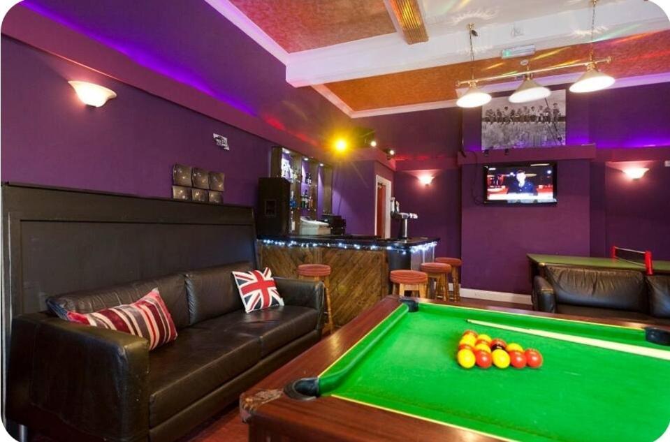 Foresters Inn Contractors Own Apartment - City Centre By Victoria Centre Shopping Centre - Your Own 7 Double Bedrooms Private Apartment With 3 Bathrooms And Snooker Room - Full Kitchen - Outdoor Parking For Cars Or Vans At Five Pounds A Day נוטינגהאם מראה חיצוני תמונה