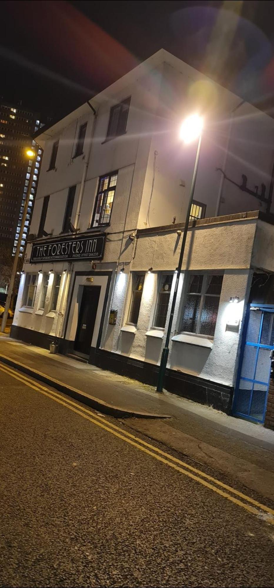 Foresters Inn Contractors Own Apartment - City Centre By Victoria Centre Shopping Centre - Your Own 7 Double Bedrooms Private Apartment With 3 Bathrooms And Snooker Room - Full Kitchen - Outdoor Parking For Cars Or Vans At Five Pounds A Day נוטינגהאם מראה חיצוני תמונה